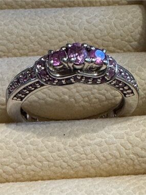 925 Sterling Silver Pink Sapphire Accent Ring. Size 9
